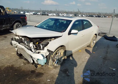 2013 Chevrolet Malibu Eco z USA, uszkodzony, nr VIN 1G11D5RR3DF122113